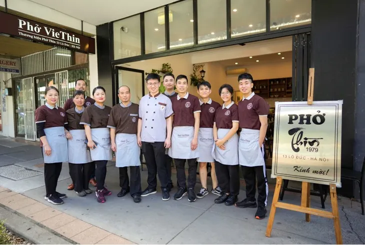 Phở Thìn Lò Đúc khai trương thành công ngoài mong đợi tại Sydney, Úc - Ảnh 3. Phở Thìn Lò Đúc khai trương thành công ngoài mong đợi tại Sydney, Úc - Ảnh 3.