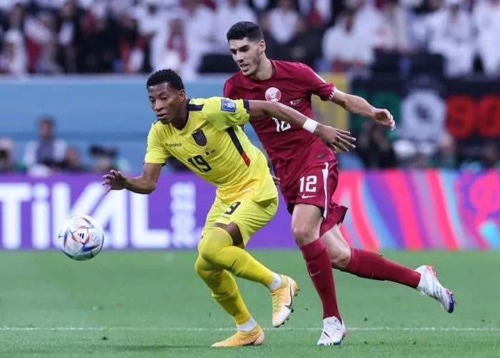 HLV Qatar: Chúng tôi đã khởi đầu tồi tệ - Ảnh 4. HLV Qatar: Chúng tôi đã khởi đầu tồi tệ - Ảnh 4.