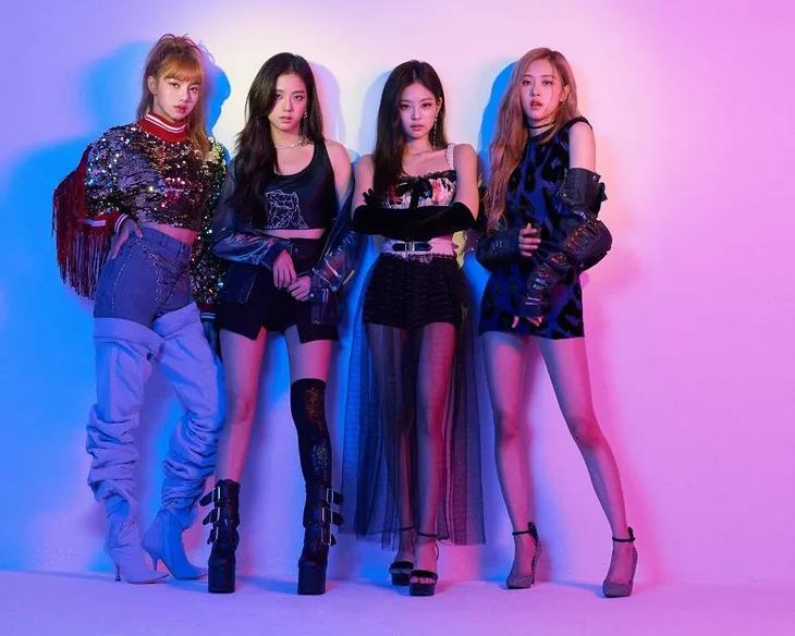 Born Pink của BLACKPINK - Album của nhóm nhạc nữ K-Pop trụ hạng lâu nhất trên BXH Billboard 200 năm 2022 - Ảnh 1. Born Pink của BLACKPINK - Album của nhóm nhạc nữ K-Pop trụ hạng lâu nhất trên BXH Billboard 200 năm 2022 - Ảnh 1.
