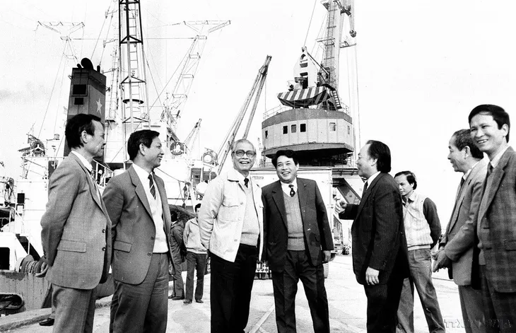 Thủ tướng Phạm Minh Chính dự Lễ kỷ niệm 100 năm ngày sinh Thủ tướng Võ Văn Kiệt - Ảnh 6. Thủ tướng Phạm Minh Chính dự Lễ kỷ niệm 100 năm ngày sinh Thủ tướng Võ Văn Kiệt - Ảnh 6.