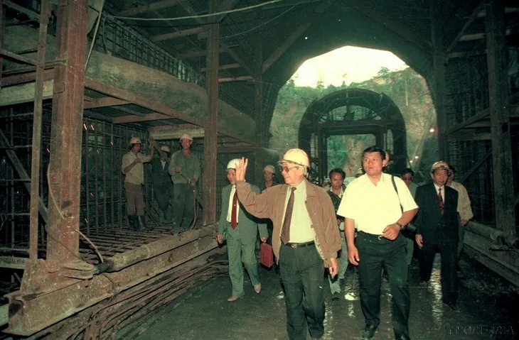 Thủ tướng Phạm Minh Chính dự Lễ kỷ niệm 100 năm ngày sinh Thủ tướng Võ Văn Kiệt - Ảnh 5. Thủ tướng Phạm Minh Chính dự Lễ kỷ niệm 100 năm ngày sinh Thủ tướng Võ Văn Kiệt - Ảnh 5.