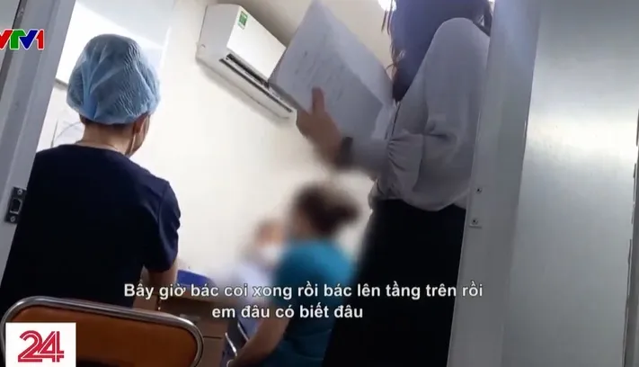 Bất ngờ bị kiểm tra, phòng khám trái phép tìm đủ cách chống chế - Ảnh 2. Bất ngờ bị kiểm tra, phòng khám trái phép tìm đủ cách chống chế - Ảnh 2.