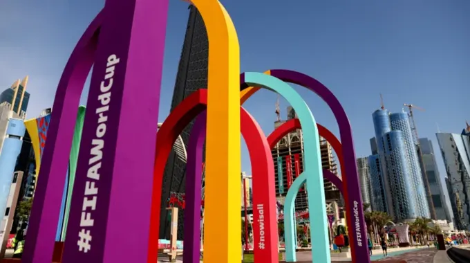 Cho thuê du thuyền, máy bay, Dubai cũng đang kiếm bộn tiền từ World Cup - Ảnh 2. Cho thuê du thuyền, máy bay, Dubai cũng đang kiếm bộn tiền từ World Cup - Ảnh 2.