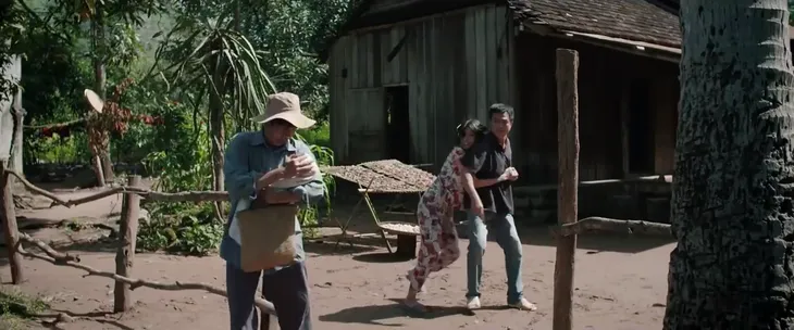 Mẹ rơm - Tập 14: Mô đã cưu mang Hạt Dẻ, vẫn bị Khoản thẳng tay đánh - Ảnh 4. Mẹ rơm - Tập 14: Mô đã cưu mang Hạt Dẻ, vẫn bị Khoản thẳng tay đánh - Ảnh 4.