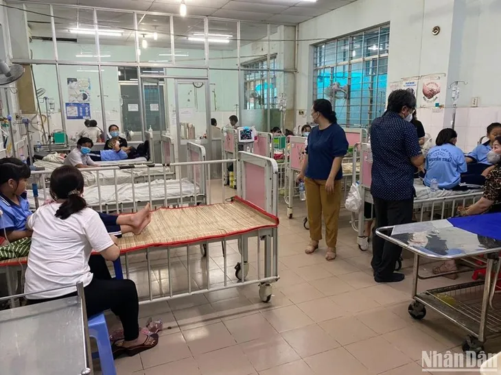 Ngộ độc thực phẩm gia tăng: Hồi chuông cảnh báo với trường học, bếp ăn tập thể - Ảnh 1. Ngộ độc thực phẩm gia tăng: Hồi chuông cảnh báo với trường học, bếp ăn tập thể - Ảnh 1.