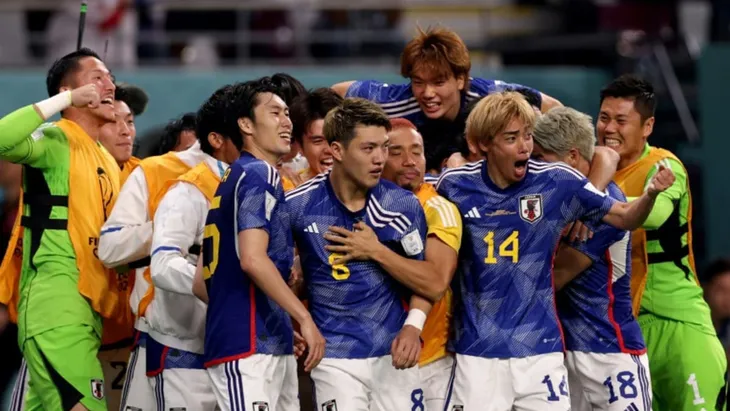 Lịch thi đấu World Cup 2022 hôm nay 27/11: Vé sớm dành cho Bỉ, Nhật Bản? Bò tót đối đầu xe tăng - Ảnh 2. Lịch thi đấu World Cup 2022 hôm nay 27/11: Vé sớm dành cho Bỉ, Nhật Bản? Bò tót đối đầu xe tăng - Ảnh 2.
