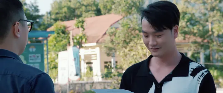 Thông gia ngõ hẹp - Tập cuối: Ông Phúc, ông Khôi hóa giải thù hận, bắt tay làm thông gia - Ảnh 5. Thông gia ngõ hẹp - Tập cuối: Ông Phúc, ông Khôi hóa giải thù hận, bắt tay làm thông gia - Ảnh 5.