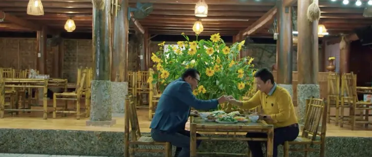 Thông gia ngõ hẹp - Tập cuối: Ông Phúc, ông Khôi hóa giải thù hận, bắt tay làm thông gia - Ảnh 41. Thông gia ngõ hẹp - Tập cuối: Ông Phúc, ông Khôi hóa giải thù hận, bắt tay làm thông gia - Ảnh 41.