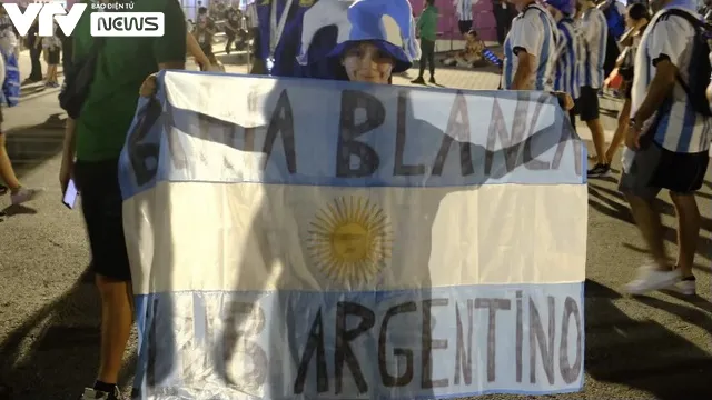 World Cup 2022: Đại chiến phục trang trước thềm cuộc đọ sức Mexico - Argentina - Ảnh 5. World Cup 2022: Đại chiến phục trang trước thềm cuộc đọ sức Mexico - Argentina - Ảnh 5.
