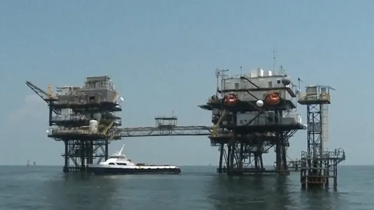 Chevron nối lại khai thác dầu ở Venezuela - Ảnh 1. Chevron nối lại khai thác dầu ở Venezuela - Ảnh 1.