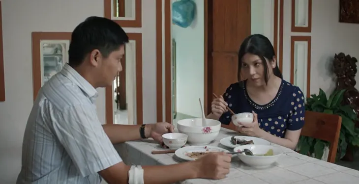 Mẹ rơm - Tập 15: Thấy con gái lớn lên thông minh, xinh xắn, Hào chỉ biết ngắm nhìn từ xa - Ảnh 20. Mẹ rơm - Tập 15: Thấy con gái lớn lên thông minh, xinh xắn, Hào chỉ biết ngắm nhìn từ xa - Ảnh 20.