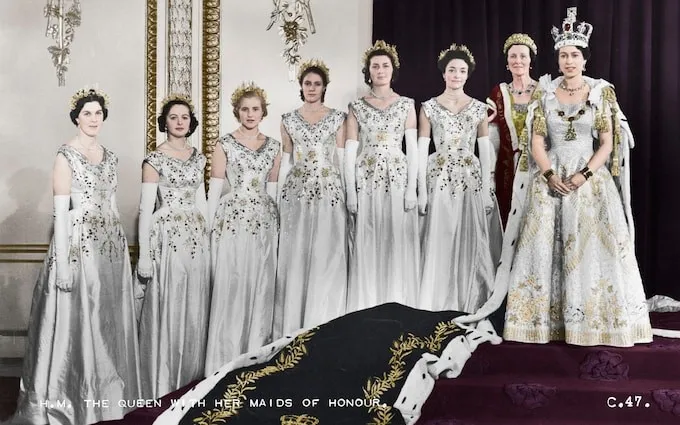 Bạn thân cố Nữ hoàng Elizabeth II chỉ trích phim về Hoàng gia Anh - Ảnh 1. Bạn thân cố Nữ hoàng Elizabeth II chỉ trích phim về Hoàng gia Anh - Ảnh 1.