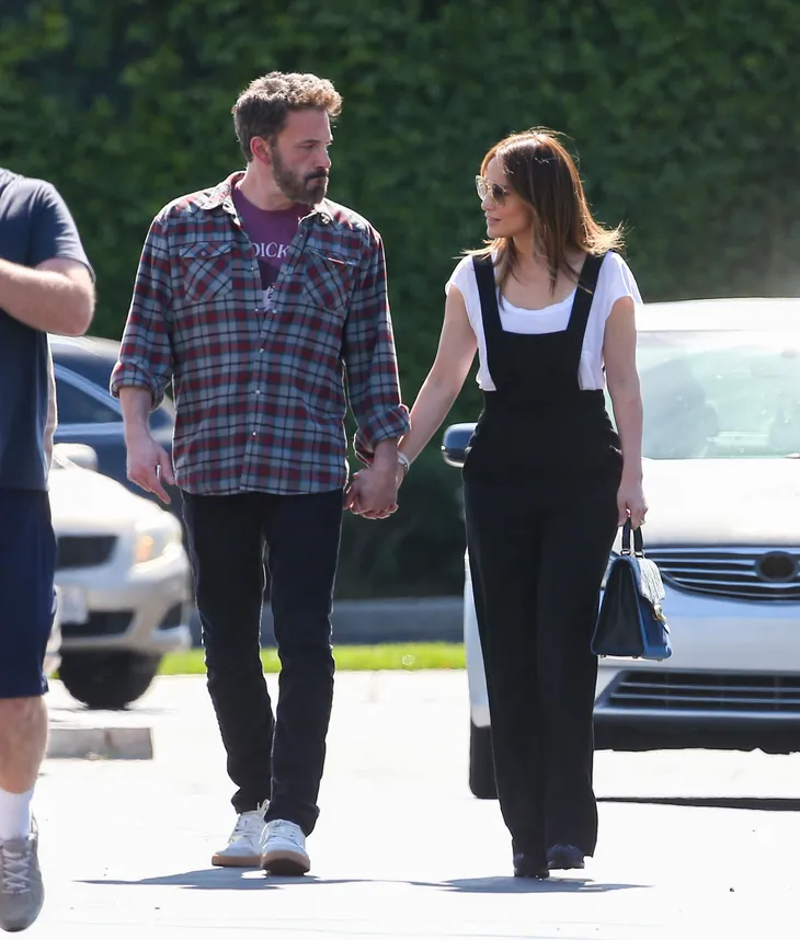 Jennifer Lopez nhắc đến Ben Affleck: Tình yêu đích thực có tồn tại - Ảnh 1. Jennifer Lopez nhắc đến Ben Affleck: Tình yêu đích thực có tồn tại - Ảnh 1.