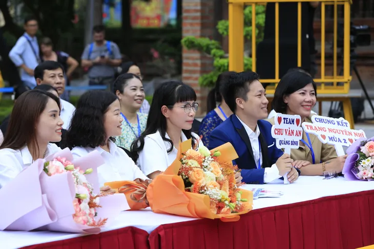 Chung kết Trạng nguyên nhí mùa 2: Nơi nào có ý chí, nơi đó có con đường - Ảnh 3. Chung kết Trạng nguyên nhí mùa 2: Nơi nào có ý chí, nơi đó có con đường - Ảnh 3.