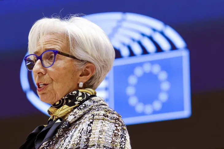 Cảnh báo suy thoái ở Eurozone sẽ tồi tệ hơn - Ảnh 1. Cảnh báo suy thoái ở Eurozone sẽ tồi tệ hơn - Ảnh 1.