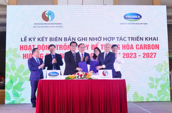 Vì sao nhà đầu tư nên chọn ít nhất 1 cổ phiếu ESG trong danh mục đầu tư? - Ảnh 5. Vì sao nhà đầu tư nên chọn ít nhất 1 cổ phiếu ESG trong danh mục đầu tư? - Ảnh 5.