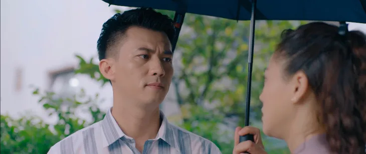 Hành trình công lý - Tập 23: Tưởng vẫn một mình chờ Phương, hóa ra Quân sắp lấy vợ - Ảnh 9. Hành trình công lý - Tập 23: Tưởng vẫn một mình chờ Phương, hóa ra Quân sắp lấy vợ - Ảnh 9.