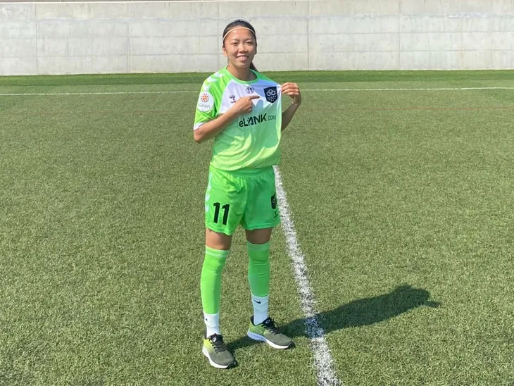 Lập cú đúp cho Lank FC, Huỳnh Như giành giải xuất sắc nhất trận - Ảnh 1. Lập cú đúp cho Lank FC, Huỳnh Như giành giải xuất sắc nhất trận - Ảnh 1.