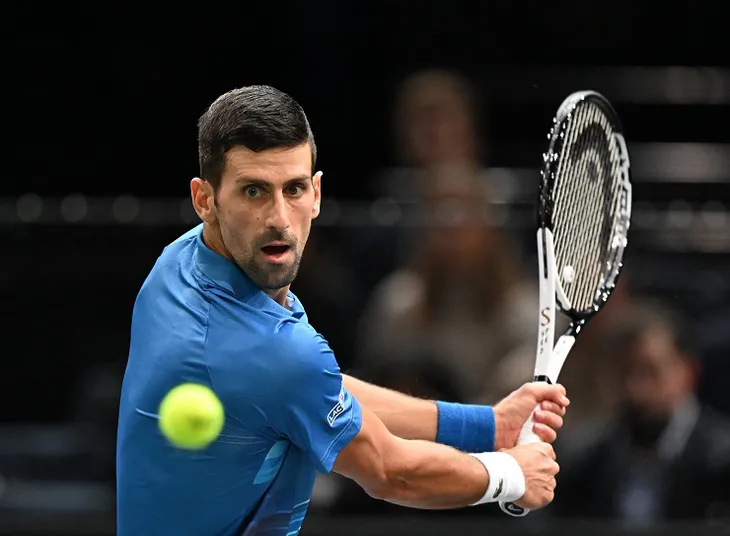 Novak Djokovic và Holger Rune vào chung kết Paris Masters - Ảnh 1. Novak Djokovic và Holger Rune vào chung kết Paris Masters - Ảnh 1.