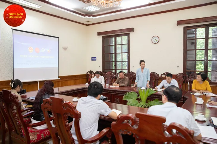 10 năm cả nước thực hiện hưởng ứng Ngày Pháp luật Việt Nam - Ảnh 3. 10 năm cả nước thực hiện hưởng ứng Ngày Pháp luật Việt Nam - Ảnh 3.