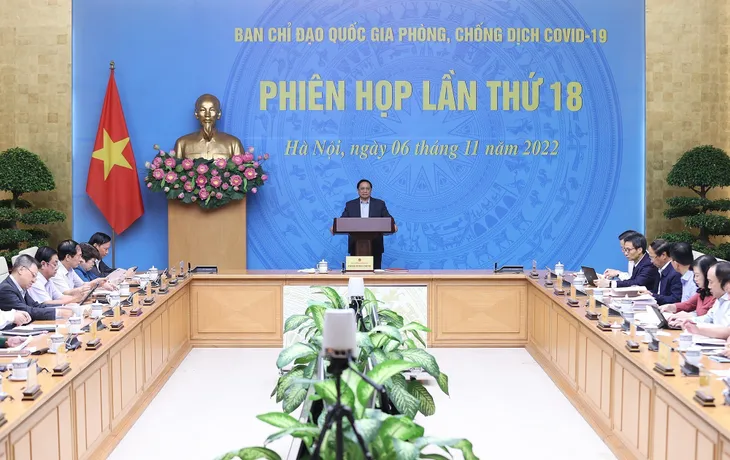 Thủ tướng Phạm Minh Chính: Nghiên cứu, điều chỉnh chính sách phòng, chống dịch COVID-19 phù hợp với tình hình mới - Ảnh 2. Thủ tướng Phạm Minh Chính: Nghiên cứu, điều chỉnh chính sách phòng, chống dịch COVID-19 phù hợp với tình hình mới - Ảnh 2.