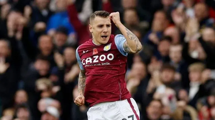 Manchester United thảm bại trước Aston Villa - Ảnh 2. Manchester United thảm bại trước Aston Villa - Ảnh 2.