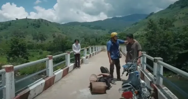 Mẹ rơm - Tập 3: Hào trưởng thôn ép Loan đi phá thai - Ảnh 16. Mẹ rơm - Tập 3: Hào trưởng thôn ép Loan đi phá thai - Ảnh 16.