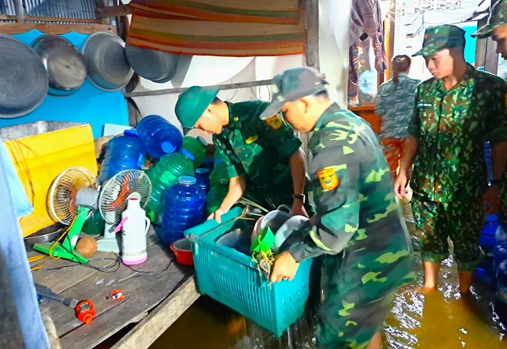 Cà Mau: Mưa kéo dài kết hợp triều cường gây ngập úng nhiều diện tích hoa màu - Ảnh 1. Cà Mau: Mưa kéo dài kết hợp triều cường gây ngập úng nhiều diện tích hoa màu - Ảnh 1.