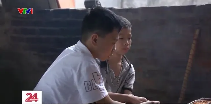 Nghị lực cả gia đình vượt lên trên số phận - Ảnh 1. Nghị lực cả gia đình vượt lên trên số phận - Ảnh 1.