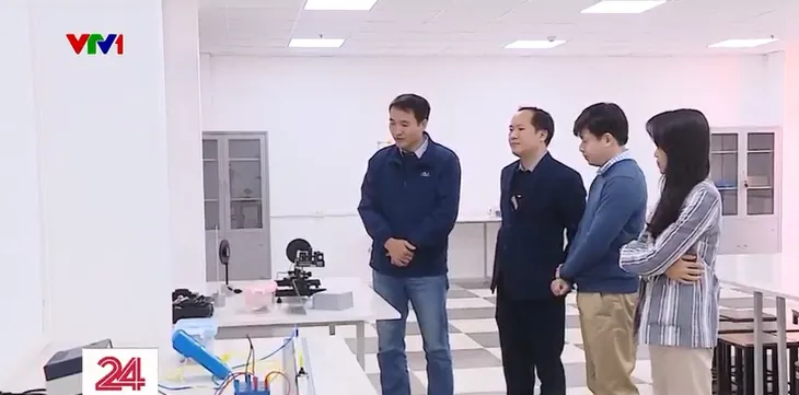 Trường đại học nỗ lực thu hút sinh viên ngành Khoa học cơ bản - Ảnh 2. Trường đại học nỗ lực thu hút sinh viên ngành Khoa học cơ bản - Ảnh 2.