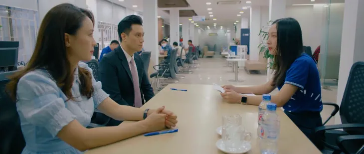 Hành trình công lý - Tập 13: Rủ lòng thương Hoàng sa cơ lỡ vận, Phương gác lại chuyện ly hôn - Ảnh 31. Hành trình công lý - Tập 13: Rủ lòng thương Hoàng sa cơ lỡ vận, Phương gác lại chuyện ly hôn - Ảnh 31.