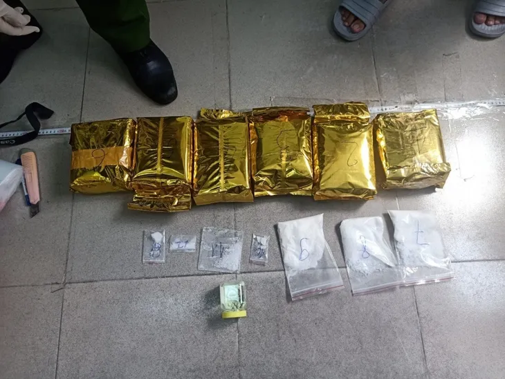 Công an TP Hồ Chí Minh liên tiếp triệt phá 3 đường dây mua bán ma túy - Ảnh 2.