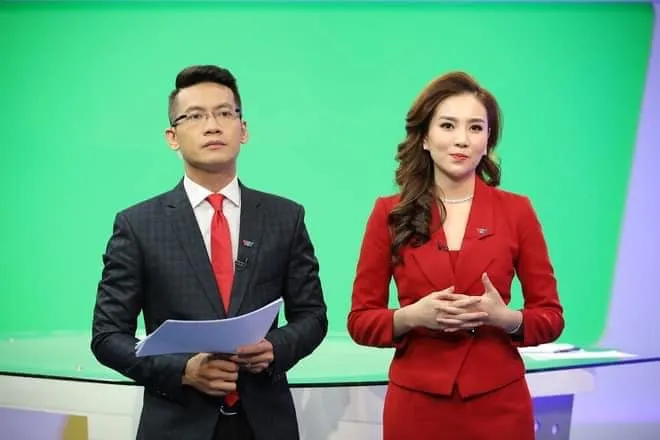 BTV Mai Ngọc kỷ niệm 10 năm lên sóng VTV - Ảnh 6. BTV Mai Ngọc kỷ niệm 10 năm lên sóng VTV - Ảnh 6.