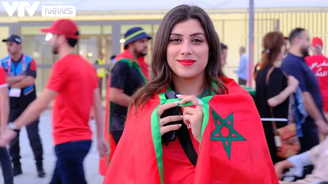 Nhan sắc cực phẩm của fan nữ Morocco tại World Cup 2022 - Ảnh 8. Nhan sắc cực phẩm của fan nữ Morocco tại World Cup 2022 - Ảnh 8.