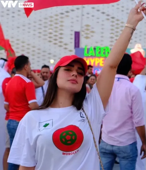 Nhan sắc cực phẩm của fan nữ Morocco tại World Cup 2022 - Ảnh 9. Nhan sắc cực phẩm của fan nữ Morocco tại World Cup 2022 - Ảnh 9.