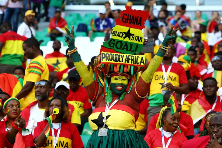 Muôn sắc màu cổ động viên World Cup 2022 - Ảnh 2. Muôn sắc màu cổ động viên World Cup 2022 - Ảnh 2.