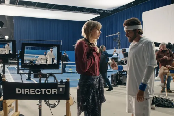 Taylor Swift ra mắt phim dài đầu tay với vai trò đạo diễn - Ảnh 1. Taylor Swift ra mắt phim dài đầu tay với vai trò đạo diễn - Ảnh 1.