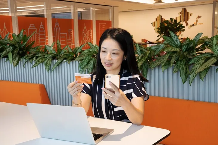 FWD Việt Nam được xếp hạng cao nhất về trải nghiệm khách hàng trong ngành bảo hiểm - Ảnh 1. FWD Việt Nam được xếp hạng cao nhất về trải nghiệm khách hàng trong ngành bảo hiểm - Ảnh 1.