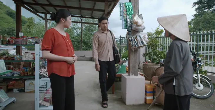 Mẹ rơm - Tập 25: Gặp được Hồng, Mô vẫn quyết dứt áo ra đi - Ảnh 19. Mẹ rơm - Tập 25: Gặp được Hồng, Mô vẫn quyết dứt áo ra đi - Ảnh 19.