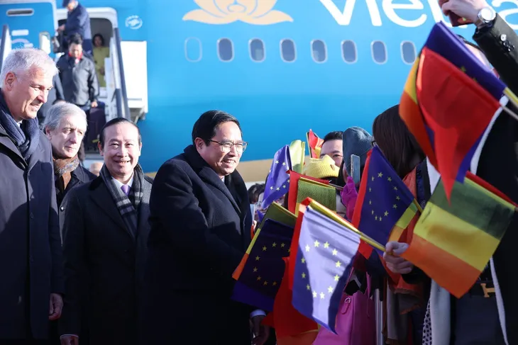 Thủ tướng thăm chính thức Vương quốc Bỉ, dự Hội nghị kỷ niệm 45 năm quan hệ ASEAN-EU - Ảnh 3. Thủ tướng thăm chính thức Vương quốc Bỉ, dự Hội nghị kỷ niệm 45 năm quan hệ ASEAN-EU - Ảnh 3.