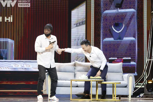 Dàn diễn viên hài khủng của Gala cười 2023 - Ảnh 10. Dàn diễn viên hài khủng của Gala cười 2023 - Ảnh 10.