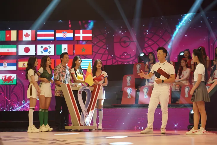 Chương trình Nóng Cùng FIFA World Cup 2022: Những chặng đường cuối sôi động và hấp dẫn - Ảnh 8. Chương trình Nóng Cùng FIFA World Cup 2022: Những chặng đường cuối sôi động và hấp dẫn - Ảnh 8.