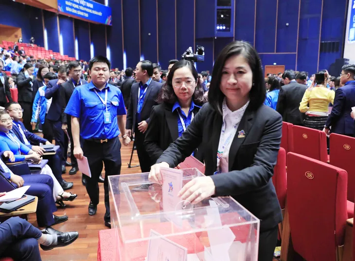 Tăng cường số lượng Ủy viên BCH Trung ương Đoàn ở các vị trí, địa bàn, lĩnh vực quan trọng - Ảnh 7. Tăng cường số lượng Ủy viên BCH Trung ương Đoàn ở các vị trí, địa bàn, lĩnh vực quan trọng - Ảnh 7.