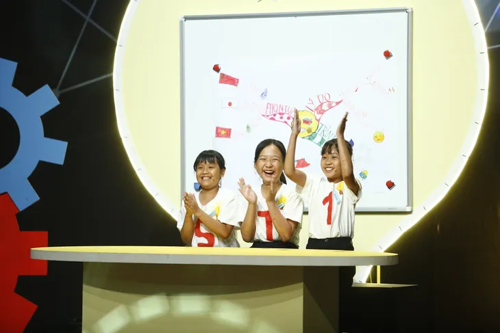 Hé lộ giám khảo của vòng chung kết cuộc thi Sơ đồ tư duy Việt Nam 2022 - Ảnh 3. Hé lộ giám khảo của vòng chung kết cuộc thi Sơ đồ tư duy Việt Nam 2022 - Ảnh 3.