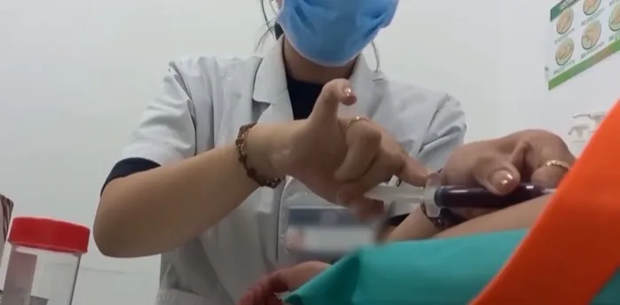 TP Hồ Chí Minh: Phối hợp xử lý triệt tiêu nạn vẽ bệnh moi tiền - Ảnh 1. TP Hồ Chí Minh: Phối hợp xử lý triệt tiêu nạn vẽ bệnh moi tiền - Ảnh 1.