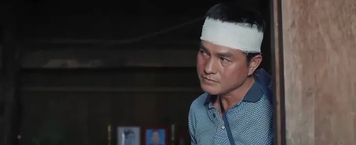 Mẹ rơm - Tập 27: Dì Năm và Hồng tung chiêu dằn mặt vợ chồng Khoản - Ảnh 21. Mẹ rơm - Tập 27: Dì Năm và Hồng tung chiêu dằn mặt vợ chồng Khoản - Ảnh 21.