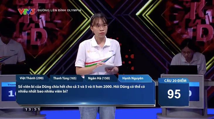 Đường lên đỉnh Olympia 23: Chiến thắng câu hỏi phụ, nam sinh Hưng Yên giành vé vào cuộc thi Tháng - Ảnh 5. Đường lên đỉnh Olympia 23: Chiến thắng câu hỏi phụ, nam sinh Hưng Yên giành vé vào cuộc thi Tháng - Ảnh 5.