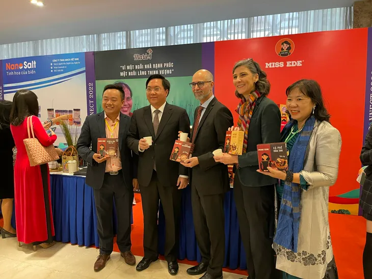 SIB Connect - kết nối và chia sẻ để thúc đẩy hệ sinh thái DN tạo tác động xã hội - Ảnh 1. SIB Connect - kết nối và chia sẻ để thúc đẩy hệ sinh thái DN tạo tác động xã hội - Ảnh 1.