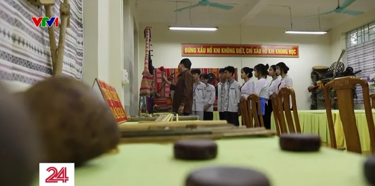Bảo tồn văn hóa truyền thống qua các trường học vùng cao - Ảnh 1. Bảo tồn văn hóa truyền thống qua các trường học vùng cao - Ảnh 1.
