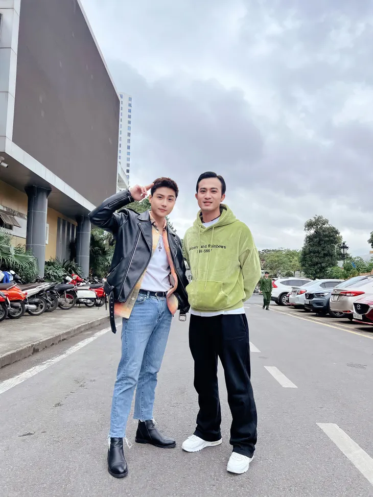 Bỏ xa Phương Hành trình công lý, Hồng Diễm cực chất giữa trời đông - Ảnh 5. Bỏ xa Phương Hành trình công lý, Hồng Diễm cực chất giữa trời đông - Ảnh 5.
